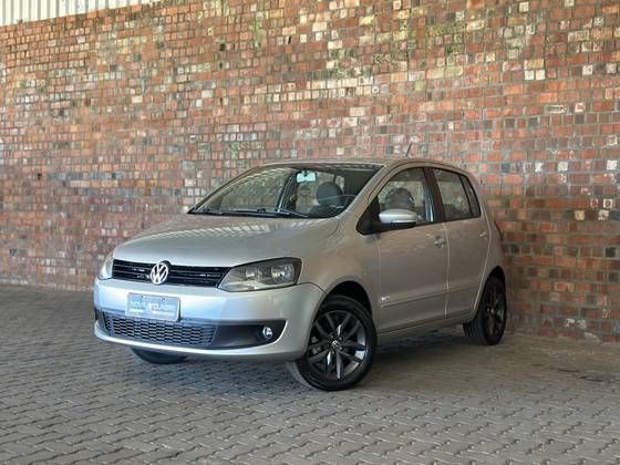VOLKSWAGEN FOX 1.6 MI 8V FLEX 4P MANUAL